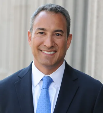 高术仁意外伤害车祸律师事务所