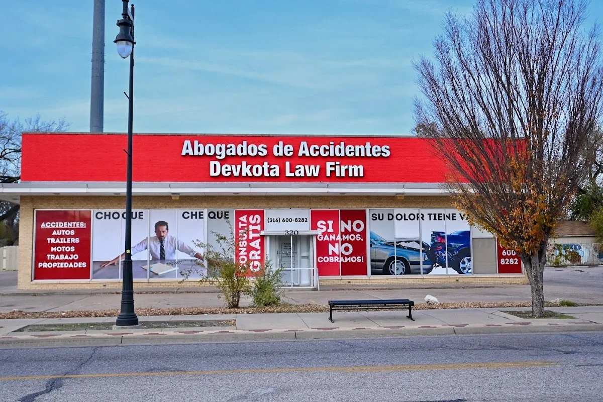 Devkota Law Firm: Abogados de Accidentes