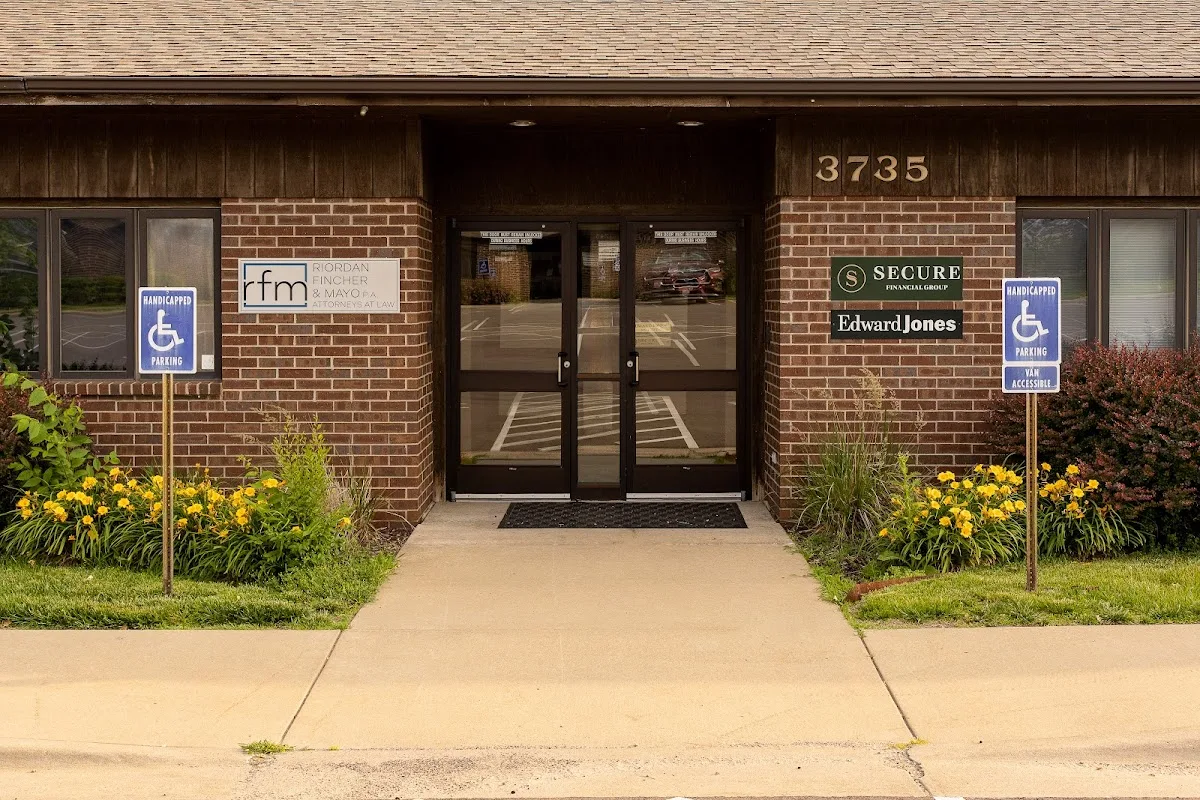 Fincher Law Injury & Accident Lawyers Topeka — image 4