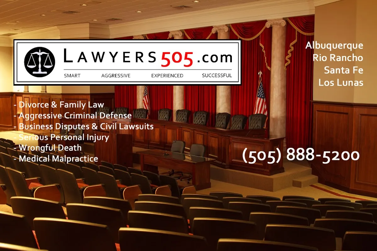 Law Giant Injury Lawyers — image 3