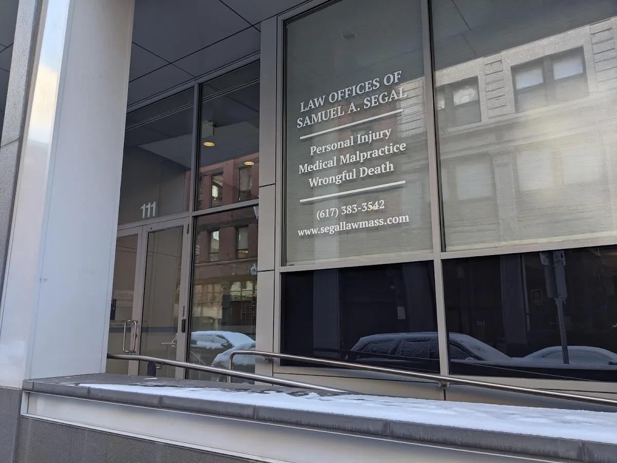 Law Offices of Mark E. Salomone — image 3