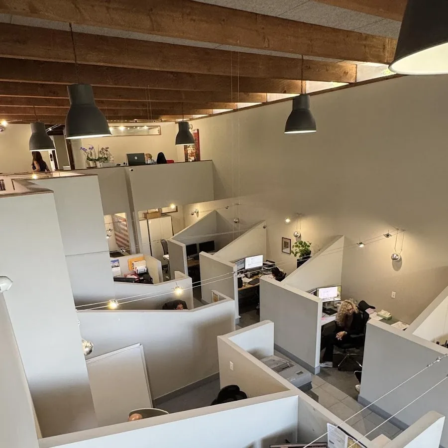 Martinian Lawyers - Car Accident & Personal Injury Lawyers — image 4