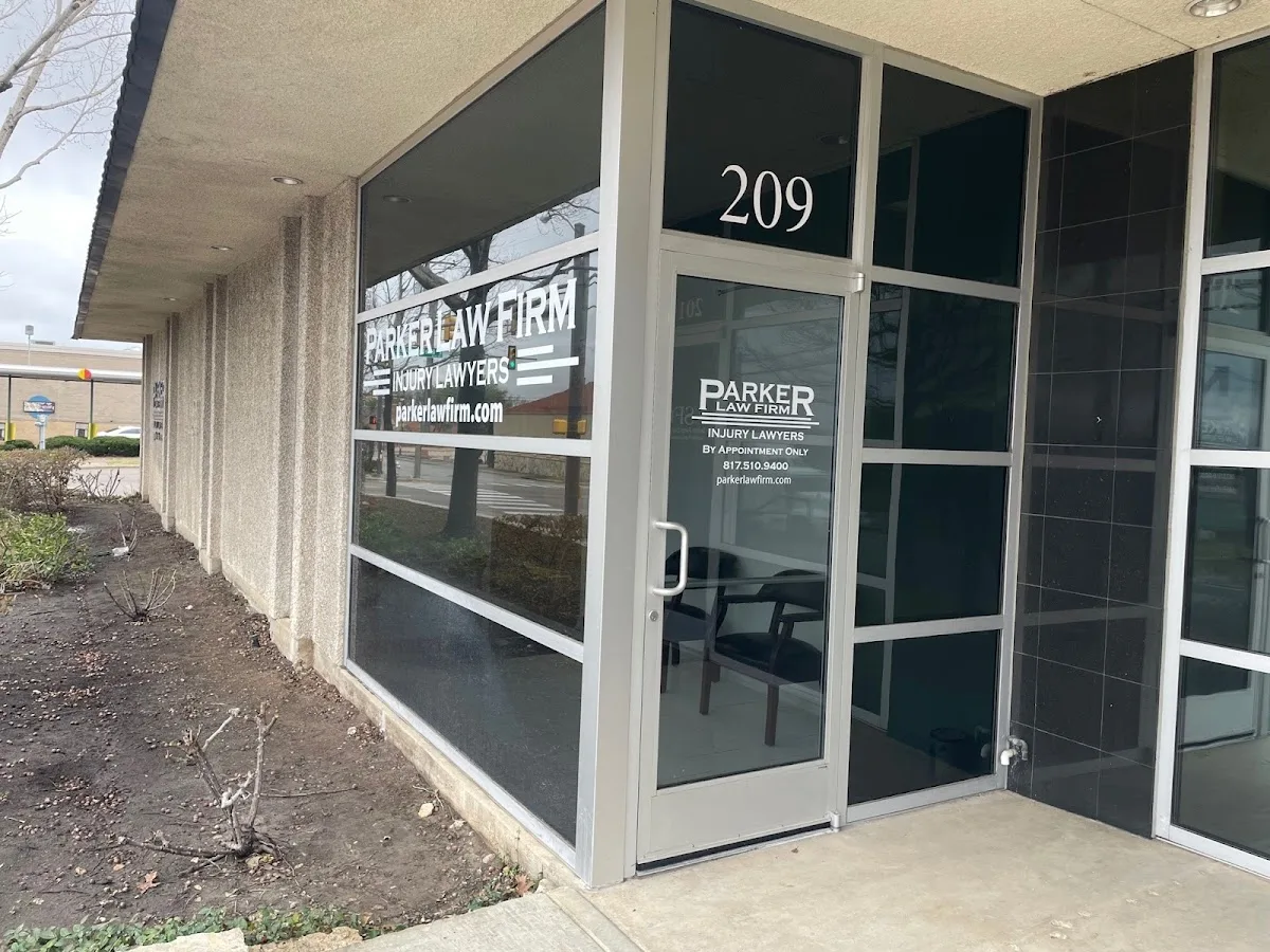 Parker Law Firm Injury Lawyers — image 2