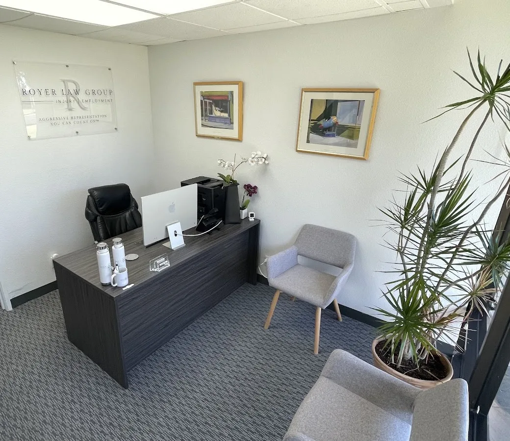 Rho Law Group, P.C. 卢永华律师事务所(资深车祸律师) - Irvine — image 4