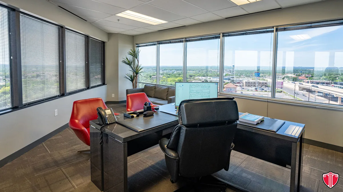 Trevino Injury Law - 18 Wheeler Truck Accident Lawyer — image 3